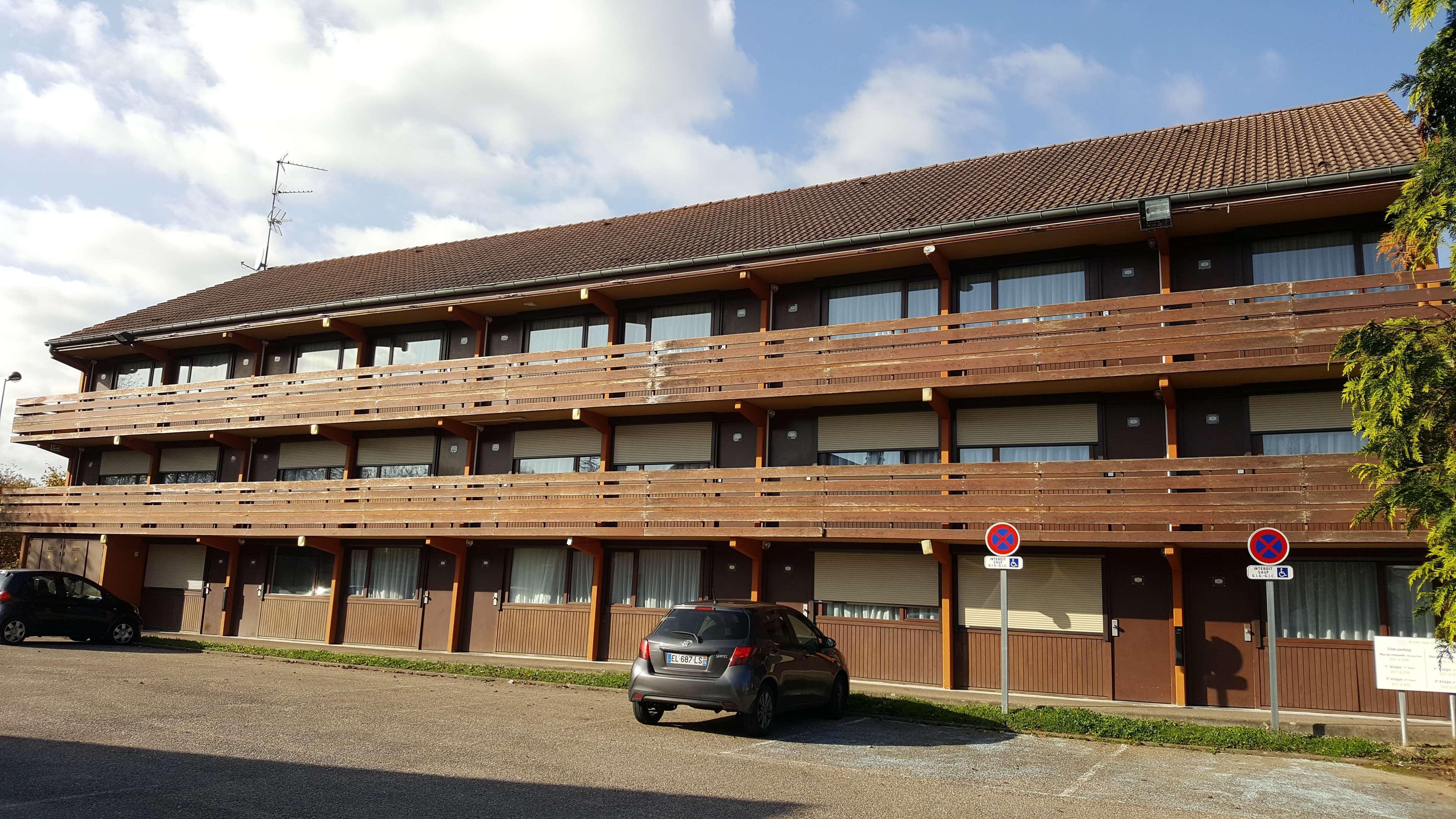 Hotel Campanile Metz - Jouy-Aux-Arches Exterior foto