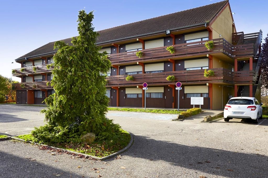 Hotel Campanile Metz - Jouy-Aux-Arches Exterior foto